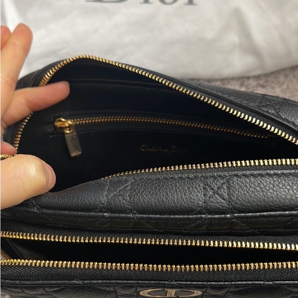 CHRISTIAN DIOR - Picture 6 of 10